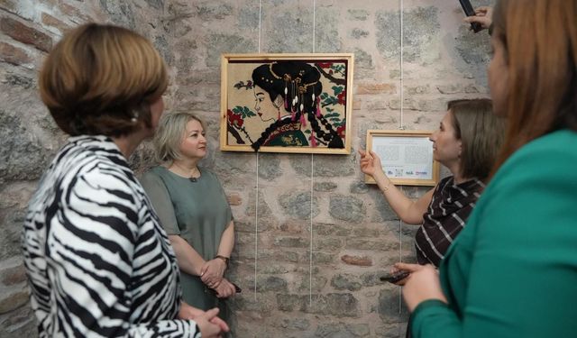 “Efsanelerle İpek” Sergisi Kapılarını Açtı