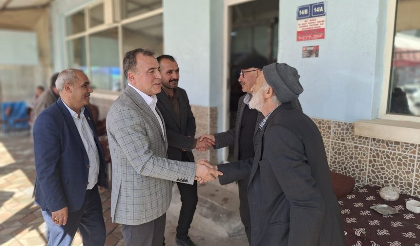 MHP'de Ayhan Sezer hızlı başladı